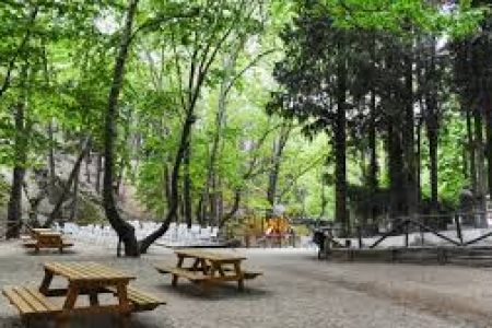 Cretan Countryside Picnic Escape